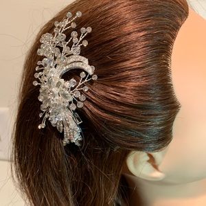 Bridal headpiece